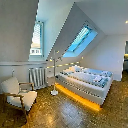 Bedinbern - Self Check-in Apartahotel 4*
